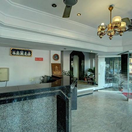 Hotel Padmam Madurai Εξωτερικό φωτογραφία