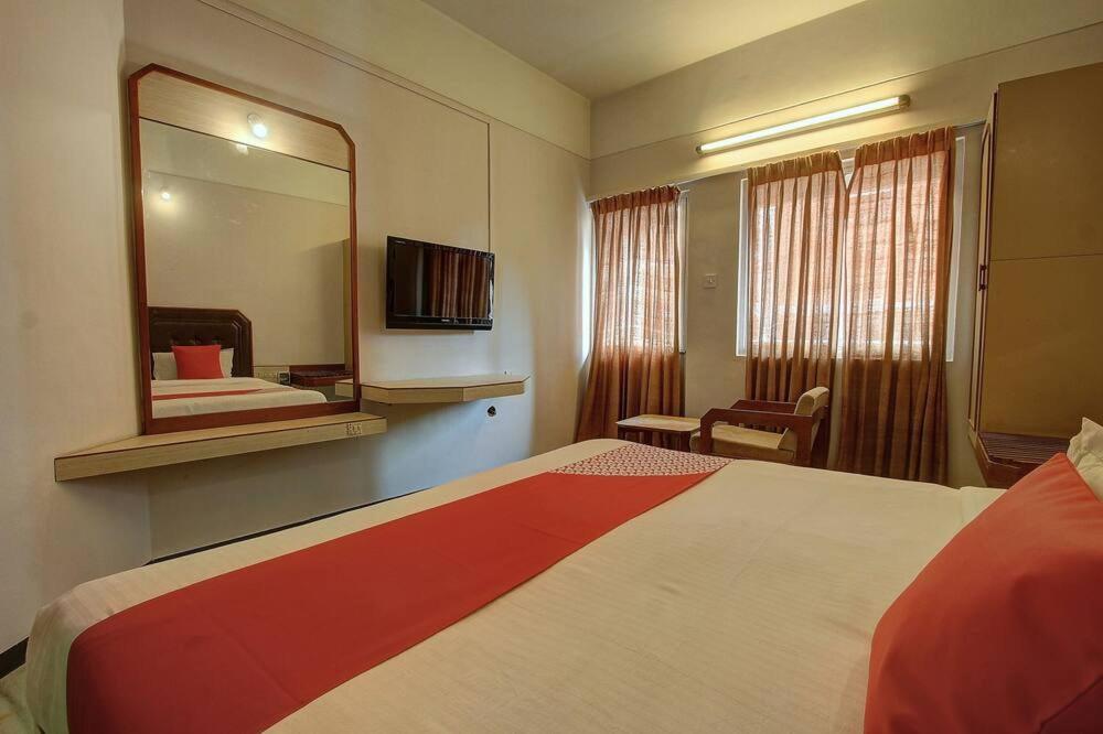 Hotel Padmam Madurai Εξωτερικό φωτογραφία