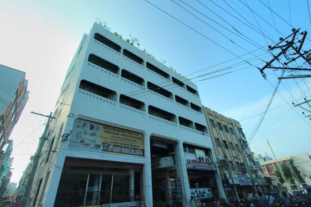 Hotel Padmam Madurai Εξωτερικό φωτογραφία