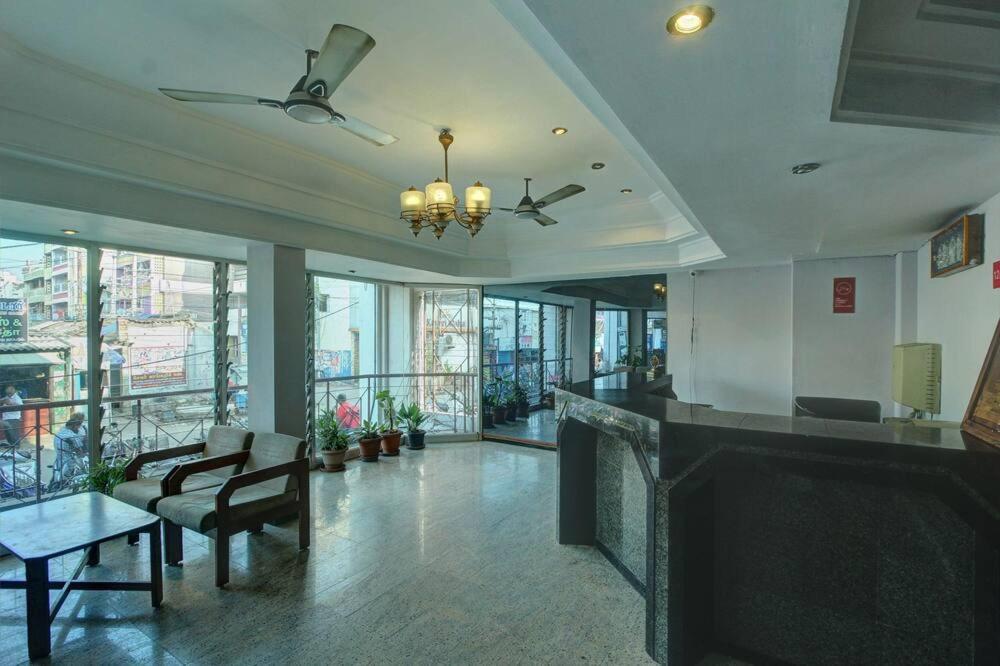 Hotel Padmam Madurai Εξωτερικό φωτογραφία