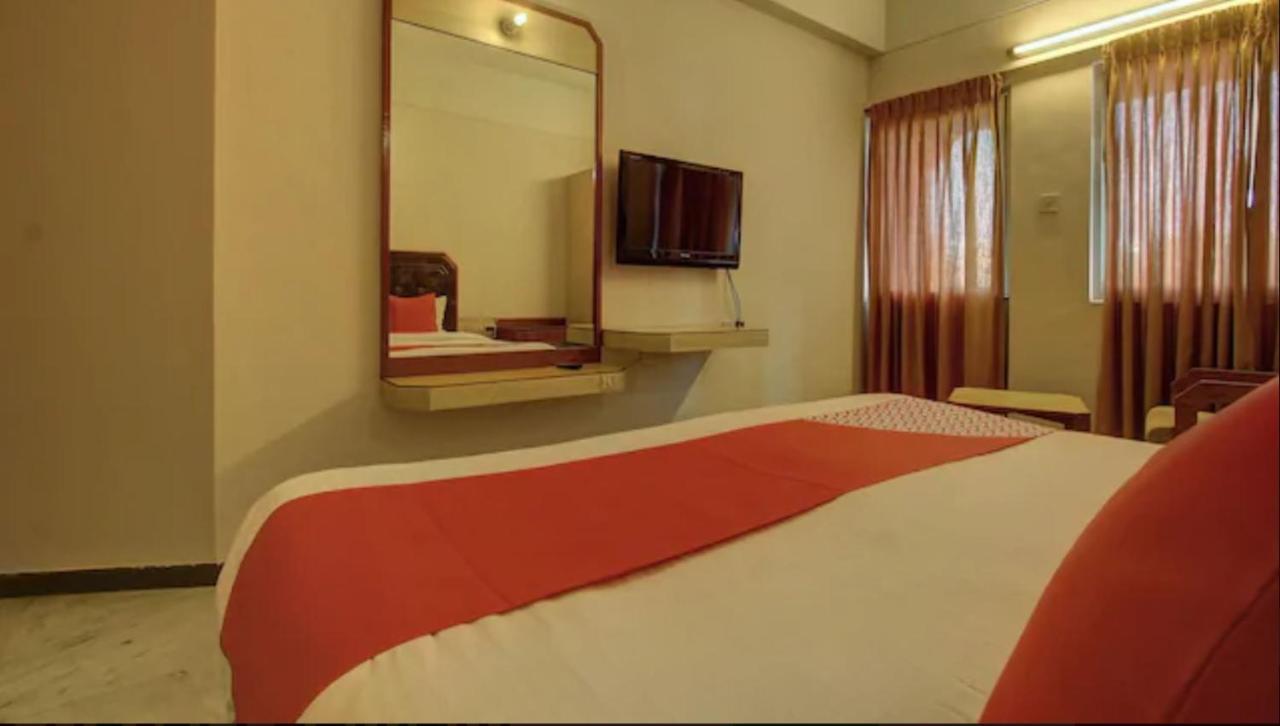 Hotel Padmam Madurai Εξωτερικό φωτογραφία