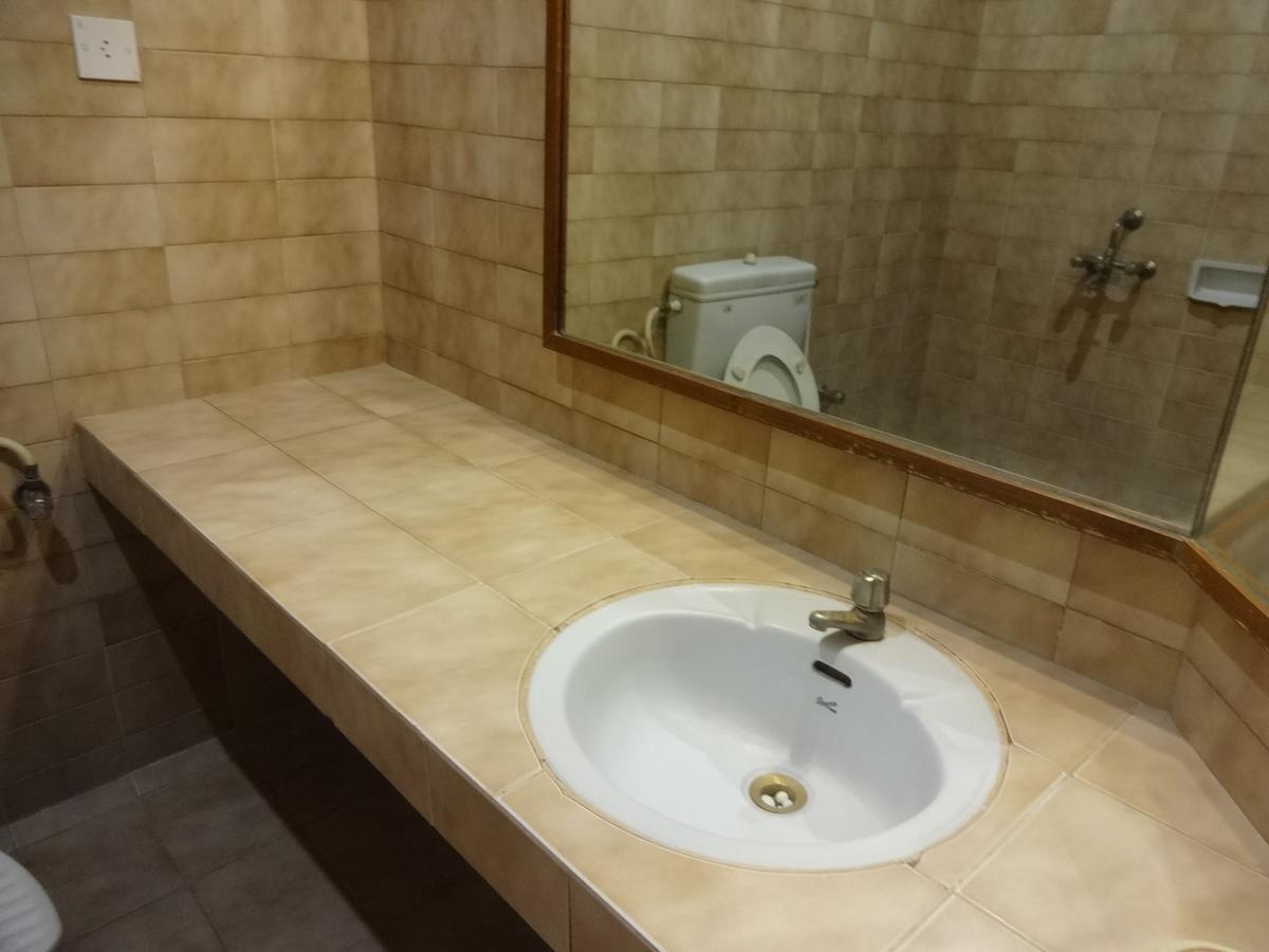 Hotel Padmam Madurai Εξωτερικό φωτογραφία